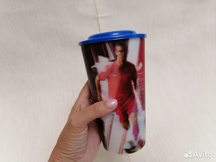 Большой стакан с автографом Рональдо