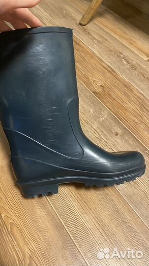 Женские резиновые сапоги