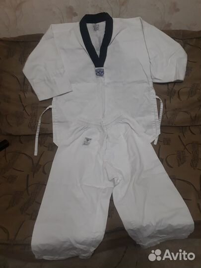 Форма для тхеквондо