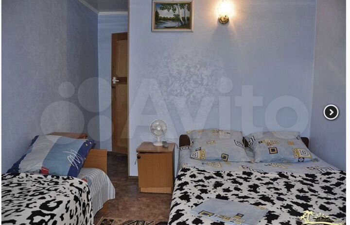 Комната 15 м² в 9-к., 1/3 эт.