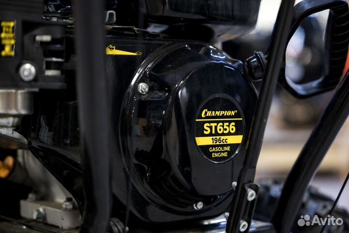 Снегоуборщик Champion 656 ST