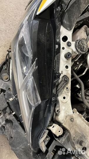 Фара Toyota Camry V70