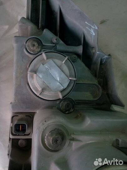 Фара правая hyundai terracan (2001)
