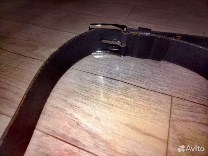 Мужской кожаный ремень