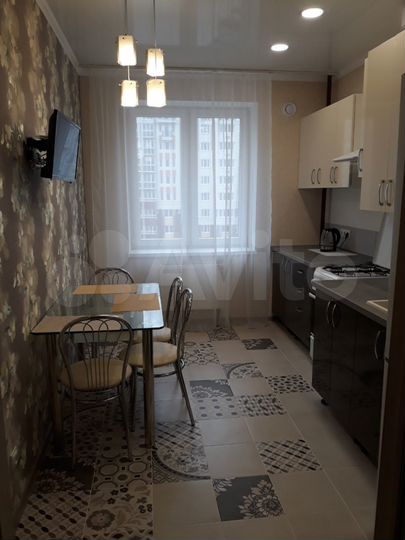 2-к. квартира, 54 м², 5/9 эт.