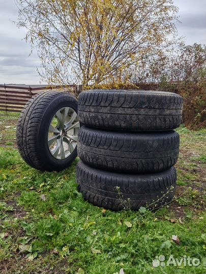 Колеса в сборе r17 зимние