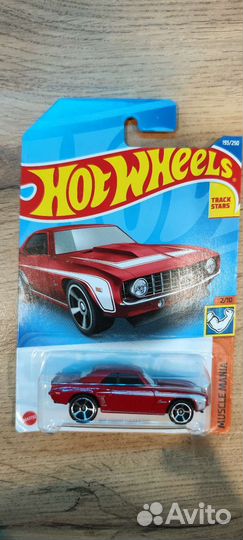 Hot wheels модель Camaro copo 69. Оригинал