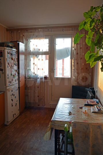 Комната 19 м² в 2-к., 13/16 эт.