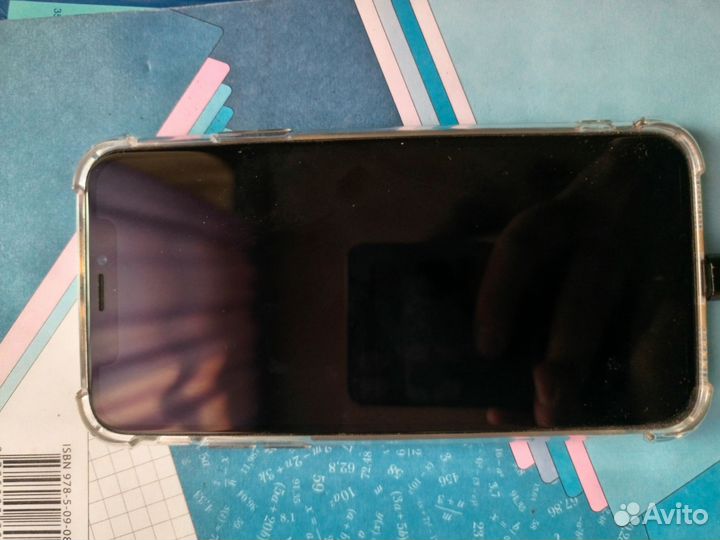 iPhone X, 64 ГБ
