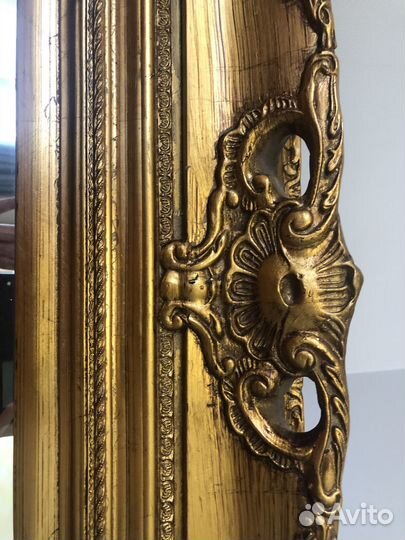 Зеркало, Италия