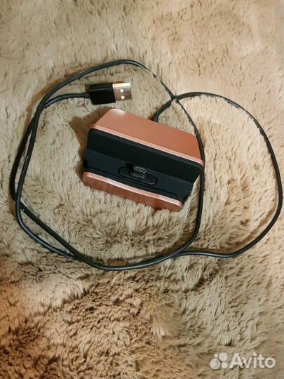 Зарядное устройство