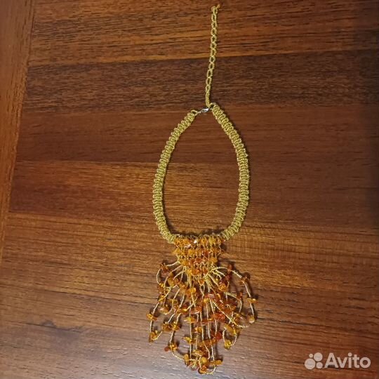 Колье-галстук из натурального янтаря ручная работа