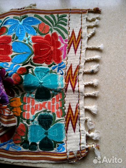 Скатерть из Эквадора. Ручная вышивка