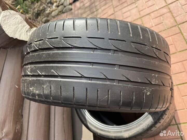 Bridgestone Potenza S001 255/35 R19