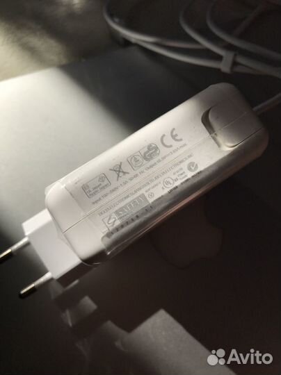 Зарядка для macbook