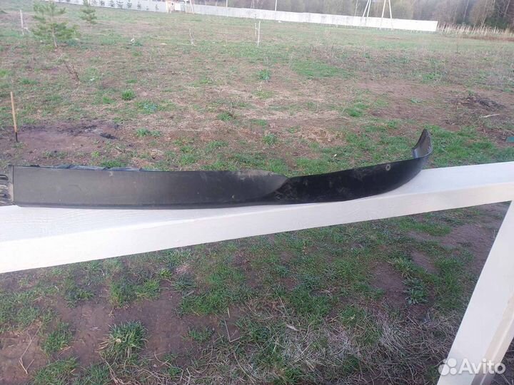 Губа бампера Opel Astra H