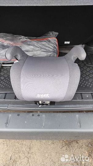 Автокресло бустер