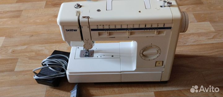 Швейная машинка бу