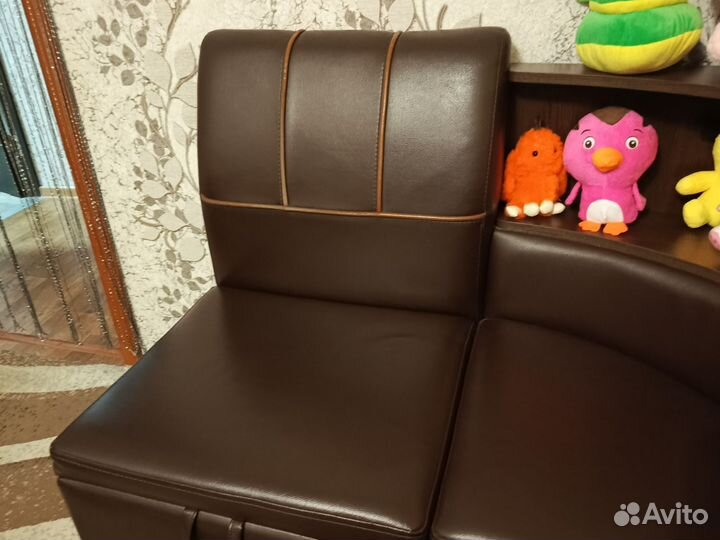 Угловой диван для кухни бу