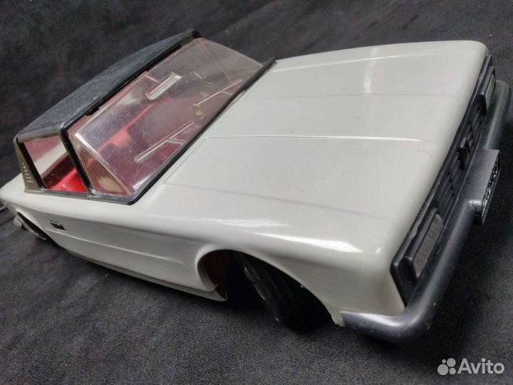 Машина на пульте завод им. А.А. Кулакова 92' СССР