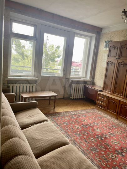 4-к. квартира, 90 м², 5/5 эт.