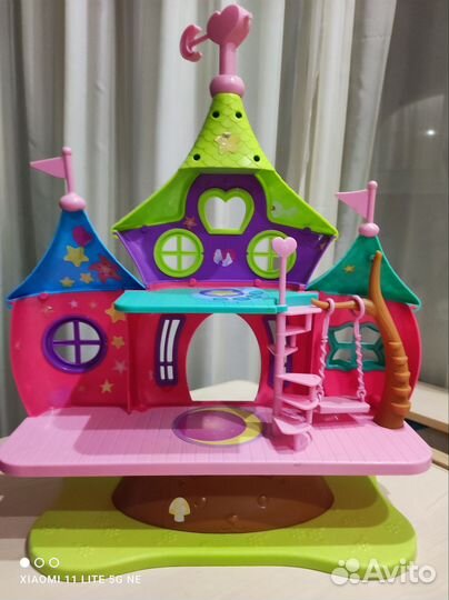 Игрушечный замок