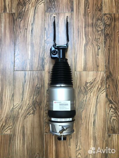 Пневмостойка Туарег передняя