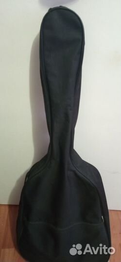 Акустическая гитара