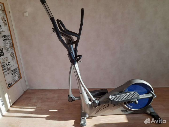 Элептический тренажёр Clear fit