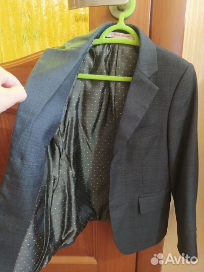 Пиджак серый для мальчика 1 класс