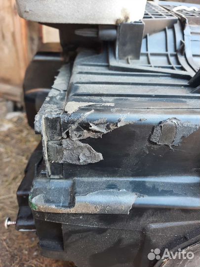 Корпус печки ларгус