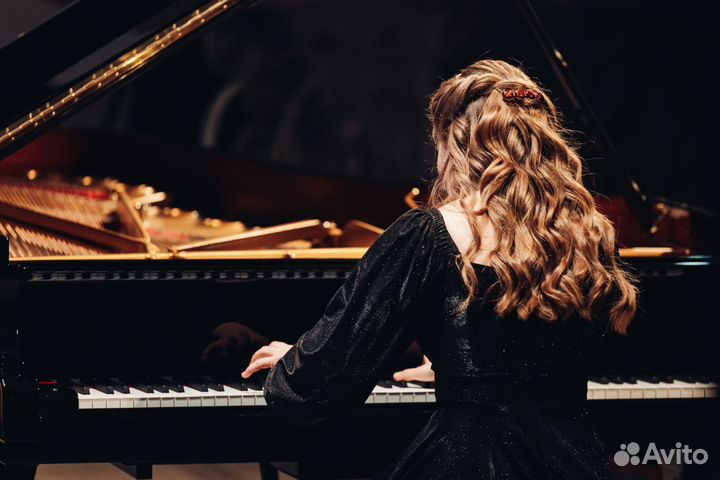 Преподаватель фортепиано