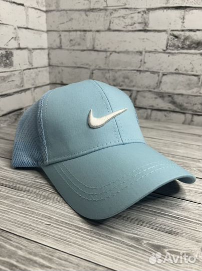 Бейсболка голубая Nike найк сетка