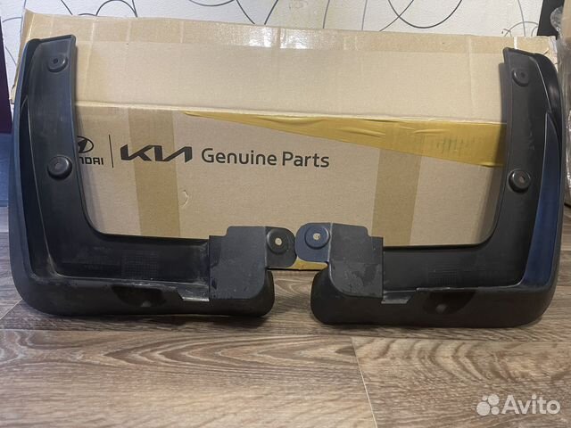 Брызговик Hyundai Santa Fe 18-21 (Сзади/ Справа)