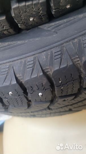 Hankook AM06 225/75 R16