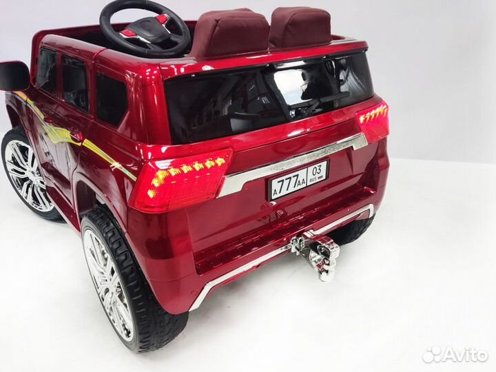 Электромобиль детский Land Cruiser 200, красный