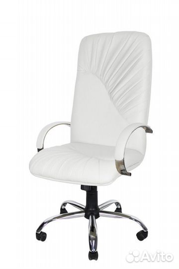 Офисное кресло