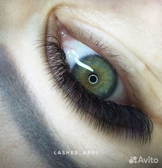 Наращивание ресницы