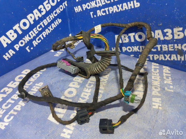 Проводка двери Chevrolet Cruze седан F16D3 2011