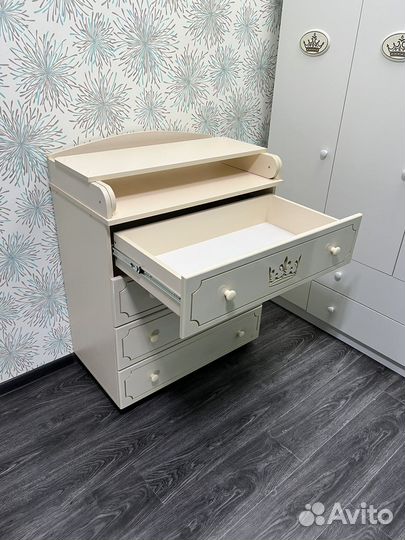 Комод с пеленальным столиком
