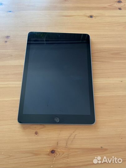 iPad 2018 (6поколение)