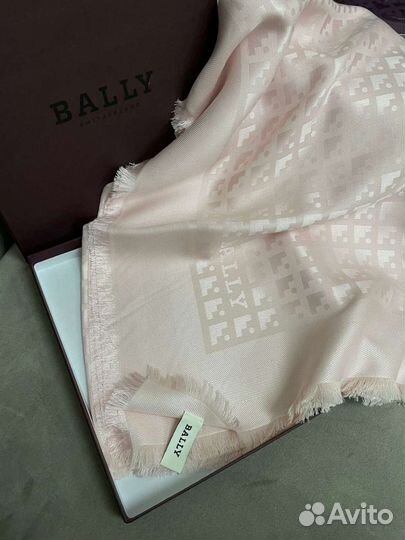 Bally новая шаль. Оригинал