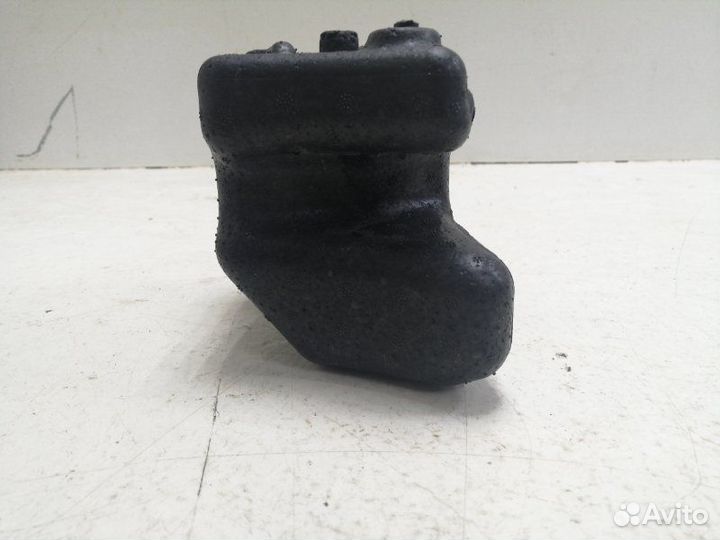 Деталь передняя правая Chevrolet Cobalt J200 L2C