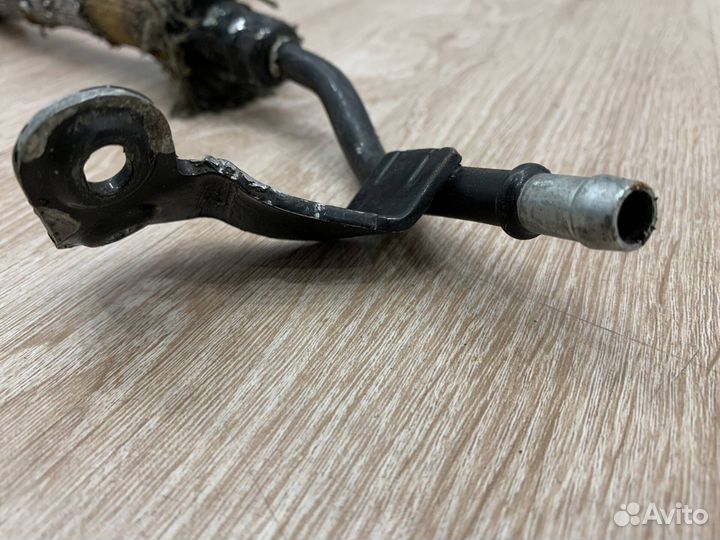 Трубка гидроусилителя Mercedes W221 S 221 m 275