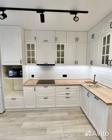 Кухня глянец. цена за всю кухню CN:023803