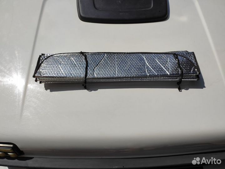 Солнцезащитная шторка 135*70 для авто