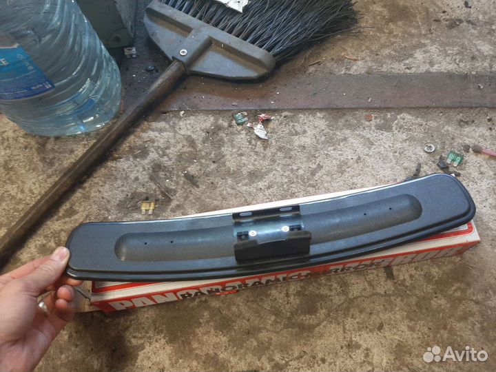 Панорамное зеркало заднего вида