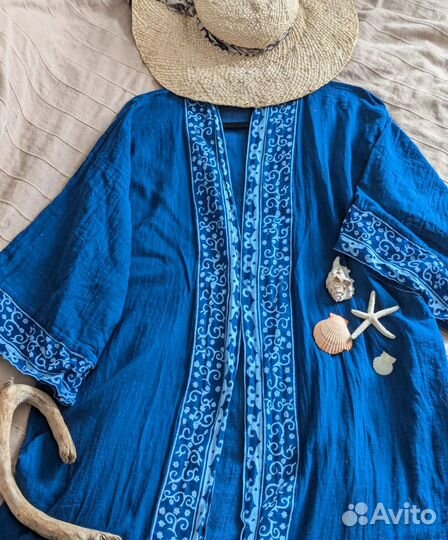 Голубая накидка в стиле бохо топ