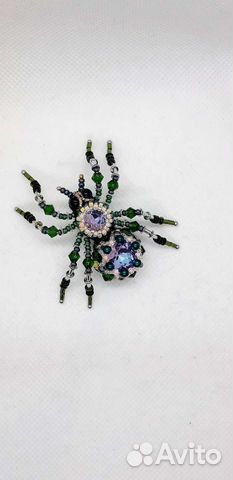Брошь паук из бисера
