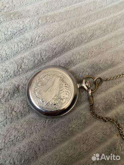 Часы монеты ковер